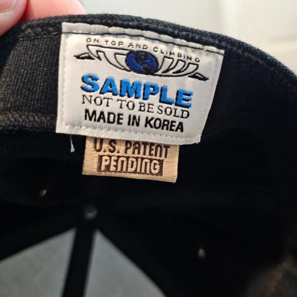 Vintage Miami Hurricanes Fitted Hat Cap 90s Black NCAA Embroidered One Fit TOW - Picture 8 of 8